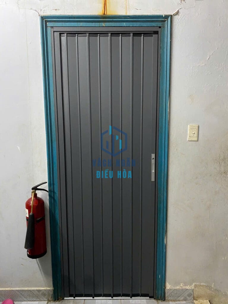Cửa lá nhôm đặc thiết kế hiện đại, thuận tiện