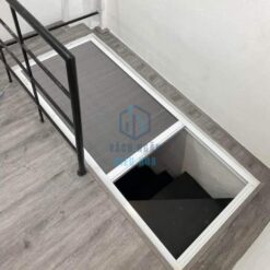 Vách Tổ Ong Ngăn Cầu Thang