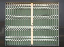 Cửa xếp ở cổng, cửa chính, cửa ra vào