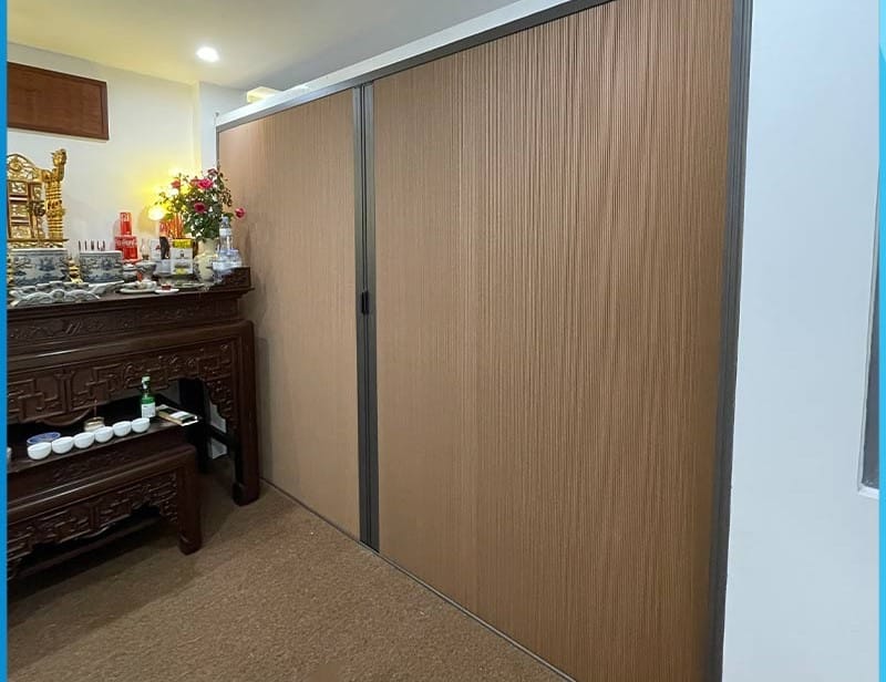 vách ngăn tổ ong ngăn phòng thờ