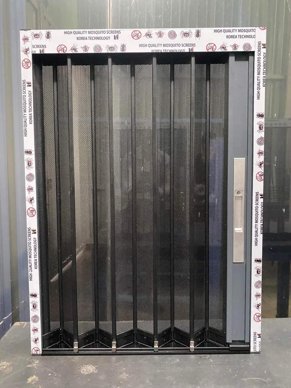 Đầu tư vào cửa lưới chống muỗi inox 304 là một quyết định thông minh, mang lại hiệu quả bảo vệ lâu dài và tiết kiệm chi phí.